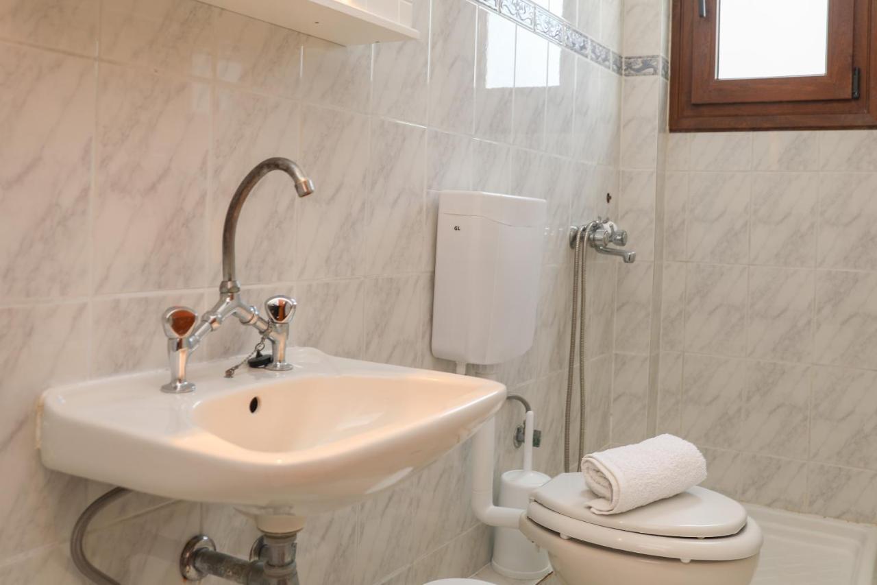 Fotini Rooms Szkópelosz Kültér fotó