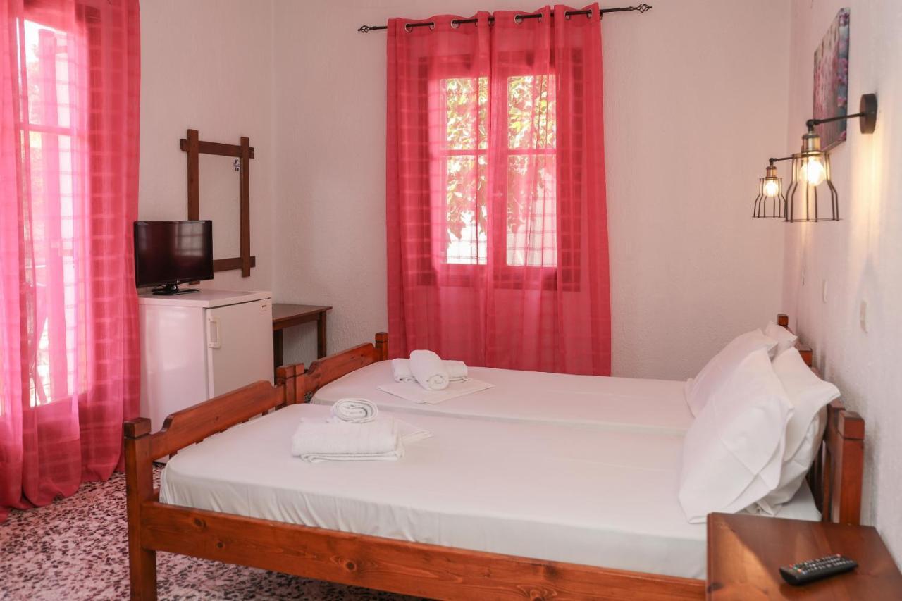 Fotini Rooms Szkópelosz Kültér fotó